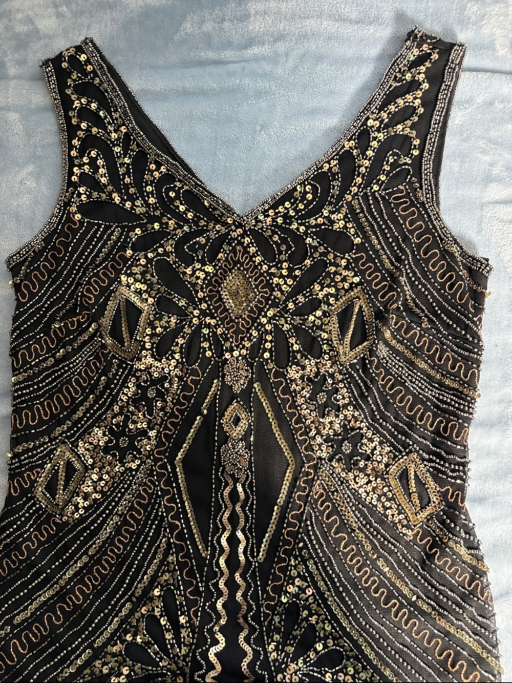 Pisarro Nights Elegant Sequin and Beaded Embellished Sleeveless Dress - Picture 11 of 14